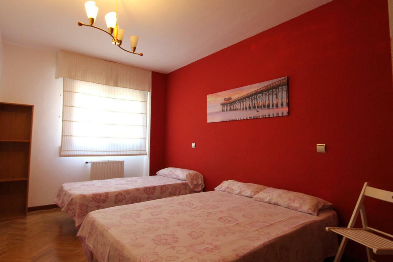 Apartamento Madrid Mendez Alvaro Bagian luar foto